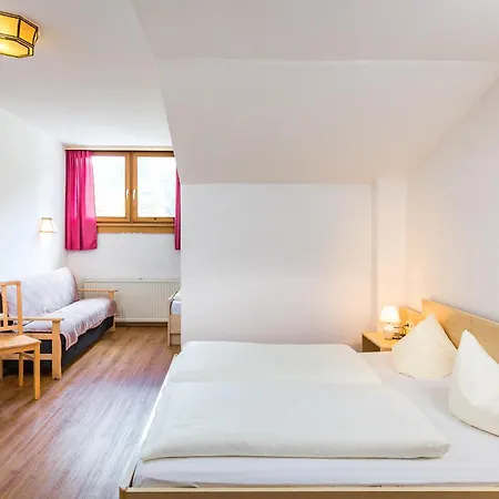 Grissemann Hotel 3*